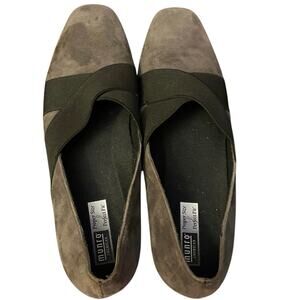 Munro Women's Gray Suede, Wedge, Slip On, Elastic Crossband, Size 8, Runs Narrow